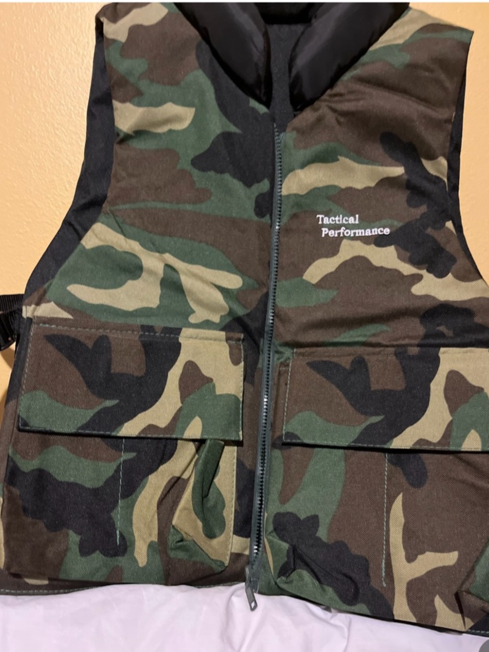 Cameo vest